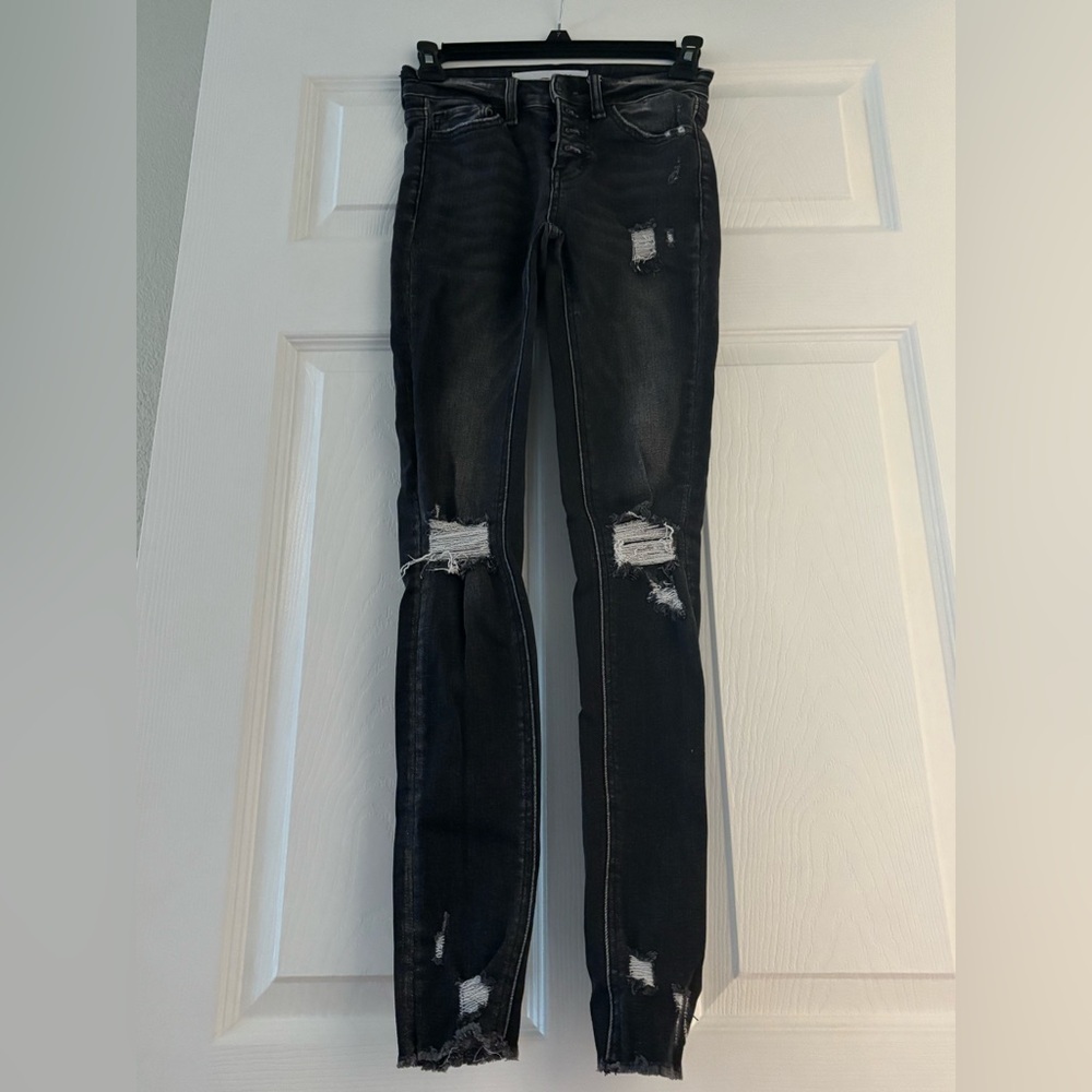 Distressed Black Skinny Jeans
